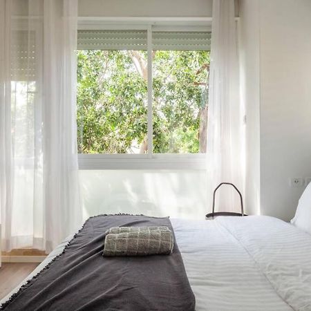 Big Apartment Next To Gordon Beach Plus Free Parking Тел Авив Екстериор снимка